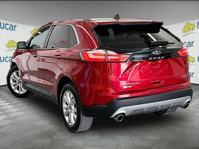 2022 Ford Edge Titanium