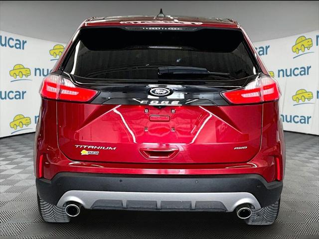 2022 Ford Edge Titanium