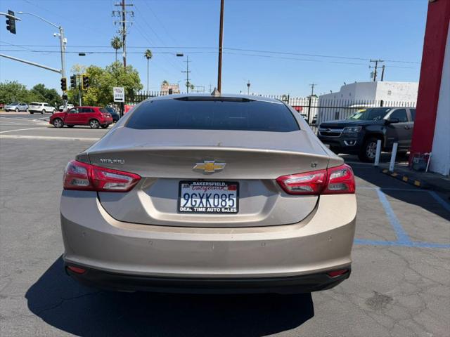 2022 Chevrolet Malibu FWD LT