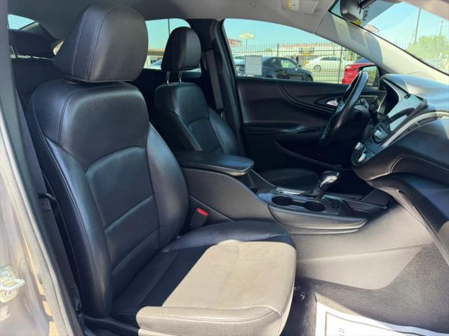 2022 Chevrolet Malibu FWD LT