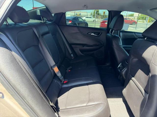 2022 Chevrolet Malibu FWD LT