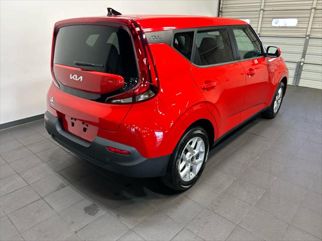 2022 Kia Soul LX