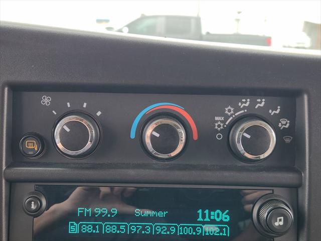 2025 Chevrolet Express Passenger RWD 3500 Extended Wheelbase LS