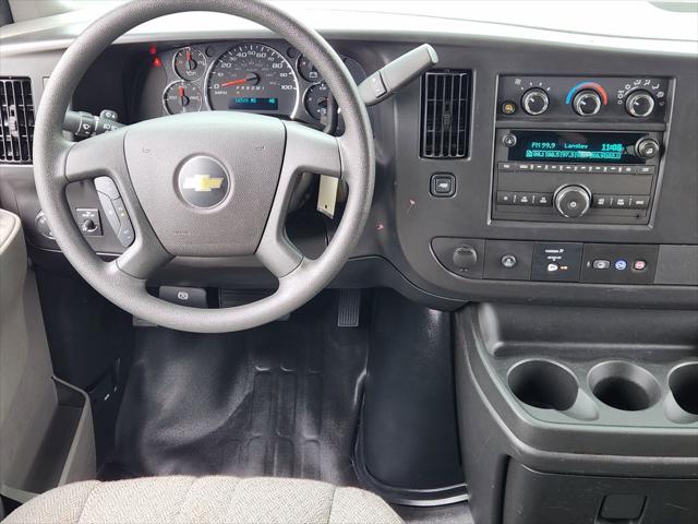 2025 Chevrolet Express Passenger RWD 3500 Extended Wheelbase LS