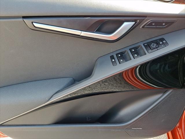 2023 Kia Niro SX