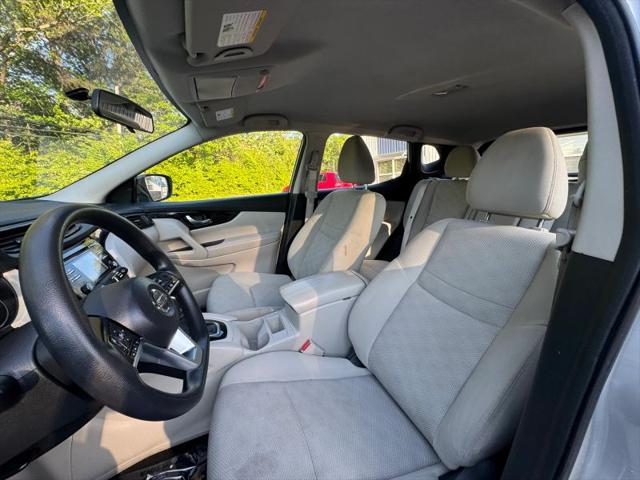 2018 Nissan Rogue Sport SV