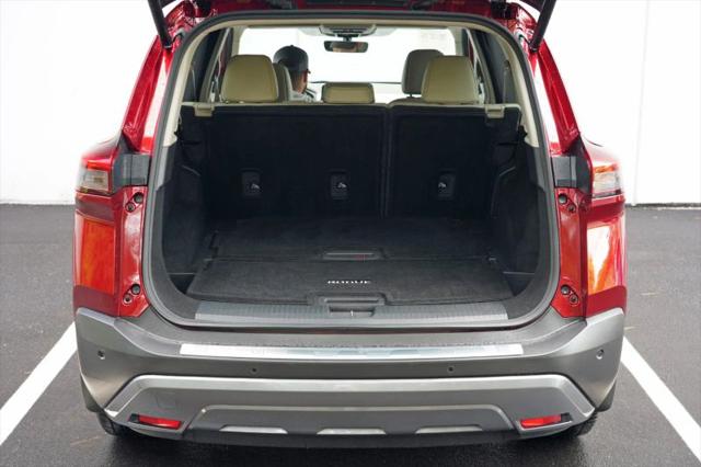 2023 Nissan Rogue SL FWD