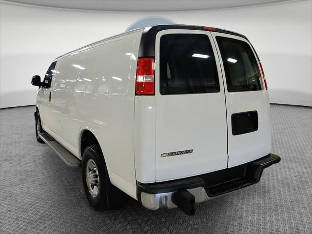 2022 Chevrolet Express Cargo Van RWD 2500 Regular Wheelbase WT