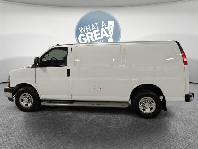 2022 Chevrolet Express Cargo Van RWD 2500 Regular Wheelbase WT