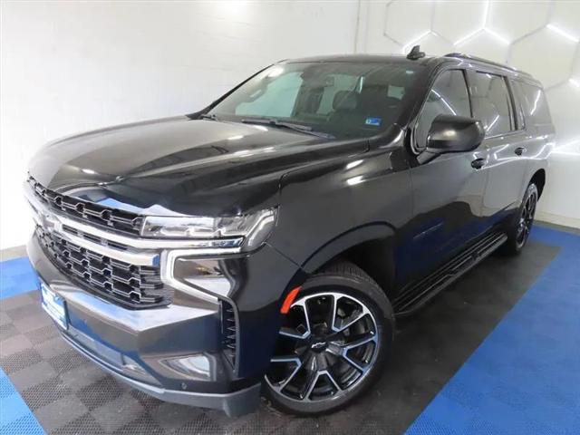 2023 Chevrolet Suburban RST