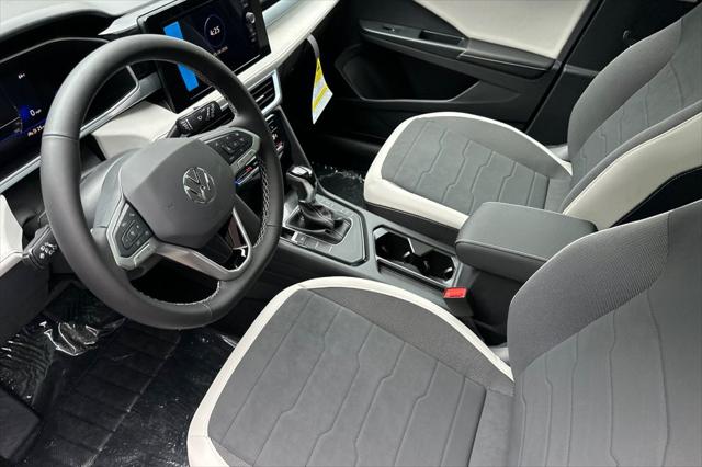2026 Volkswagen Taos SE