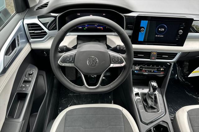 2026 Volkswagen Taos SE