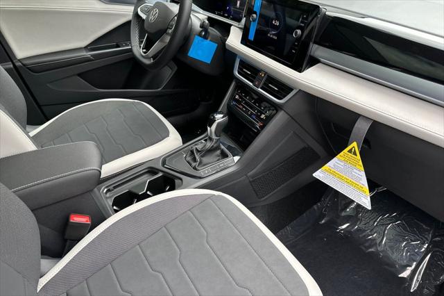 2026 Volkswagen Taos SE