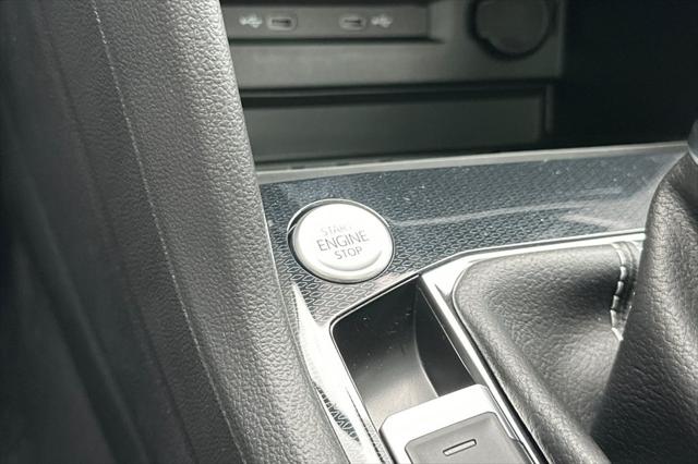 2026 Volkswagen Taos SE