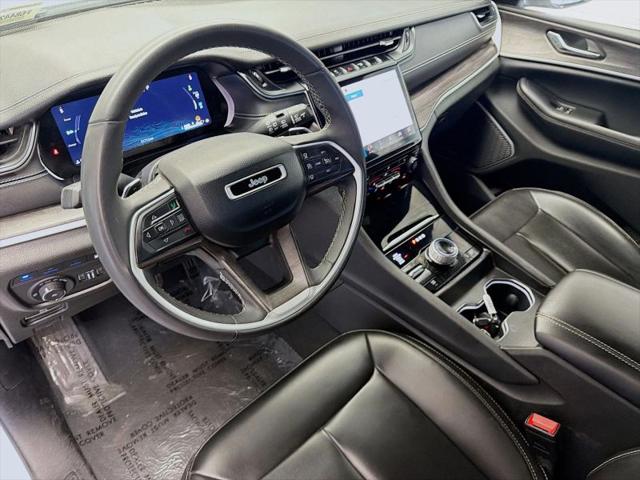 2024 Jeep Grand Cherokee Anniversary Edition