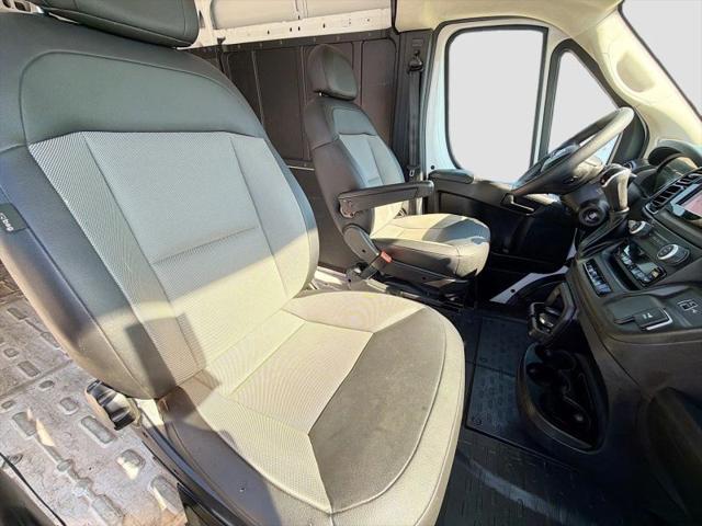 2025 Ram ProMaster 2500 Cargo Van Tradesman High Roof 159" WB w/Pass Seat