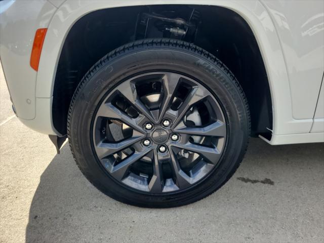 2026 Jeep Grand Cherokee Limited Reserve