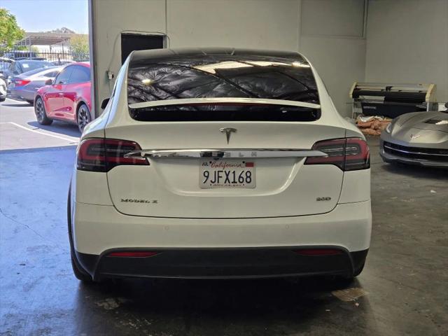 2016 Tesla Model X 90D