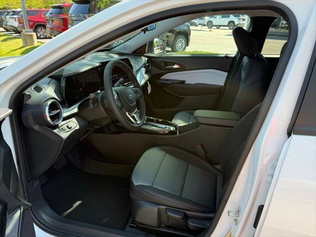 2026 Chevrolet Trax FWD LT