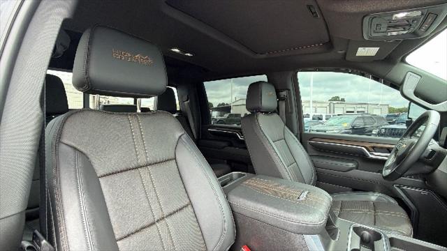 2025 Chevrolet Silverado 2500HD 4WD Crew Cab Standard Bed High Country