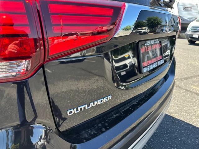 2020 Mitsubishi Outlander ES 2.4