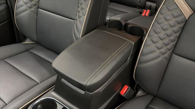 2025 GMC Canyon 4WD Denali