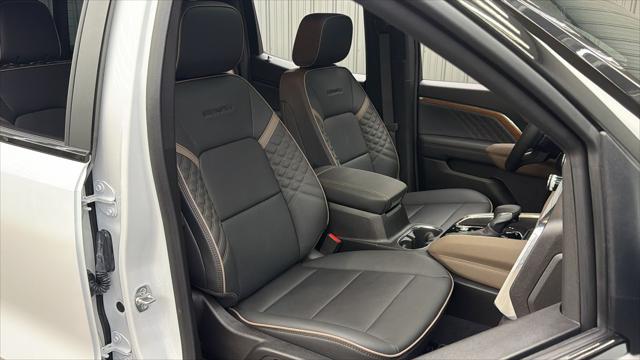 2025 GMC Canyon 4WD Denali
