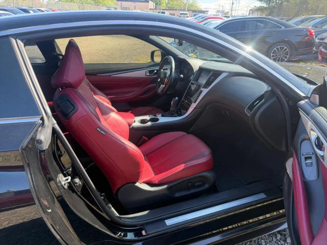 2017 INFINITI Q60 3.0t Red Sport 400