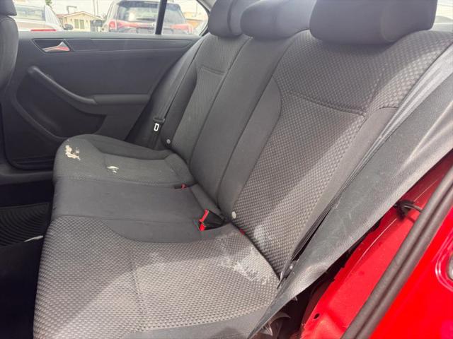 2012 Volkswagen Jetta 2.0L S