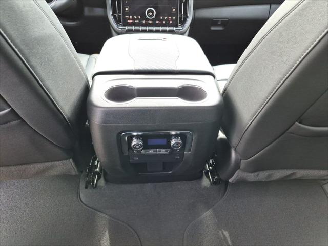 2026 GMC Yukon XL 4WD AT4