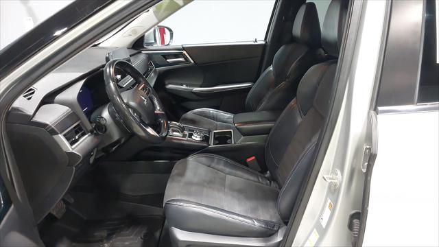 2022 Mitsubishi Outlander SE