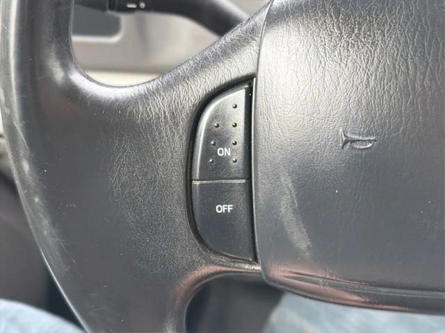 1999 Ford F-250 Base