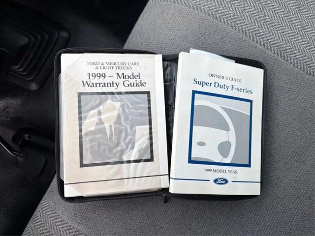 1999 Ford F-250 Base