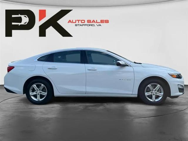 2022 Chevrolet Malibu FWD 1FL