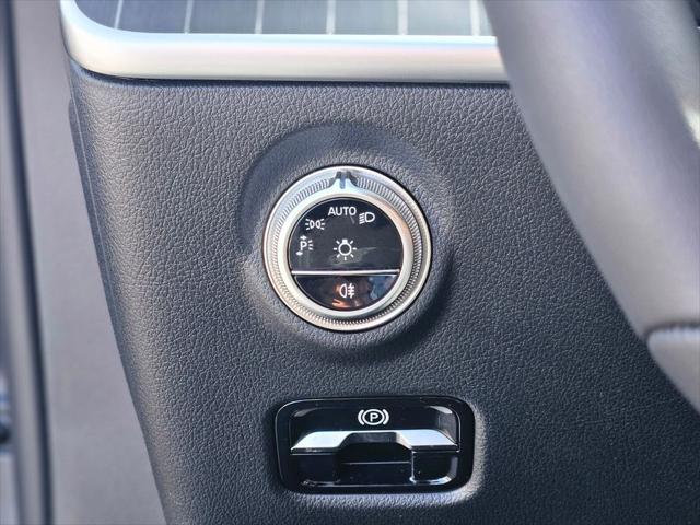 2026 Mercedes-Benz C-CLASS C 300 C 300