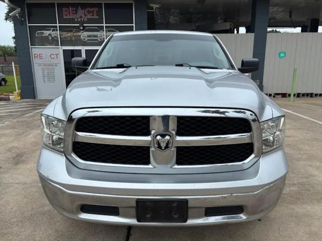 2019 Ram 1500 Classic SLT Crew Cab 4x2 6'4" Box