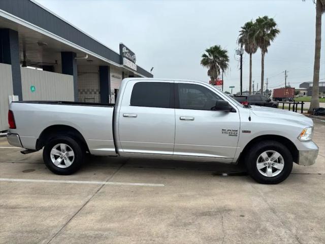 2019 Ram 1500 Classic SLT Crew Cab 4x2 6'4" Box