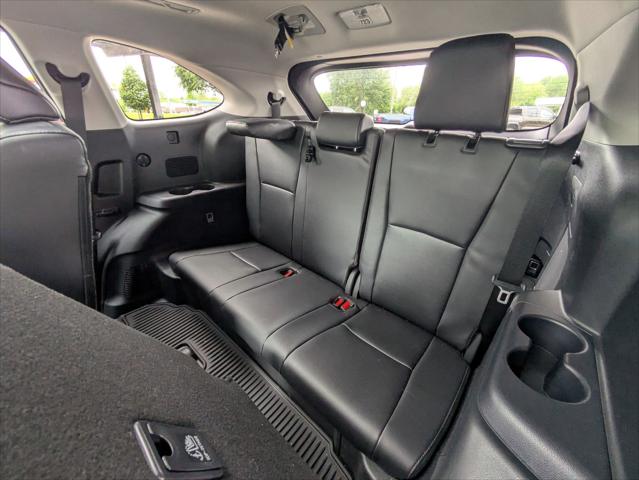 2025 Toyota Highlander Platinum