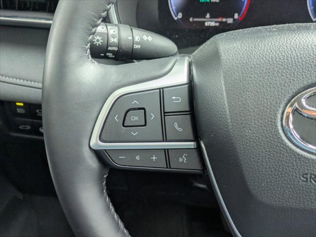 2025 Toyota Highlander Platinum