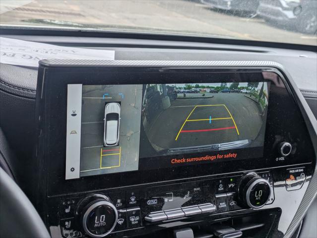 2025 Toyota Highlander Platinum