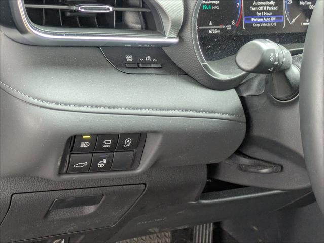 2025 Toyota Highlander Platinum