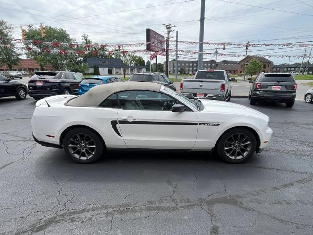 2012 Ford Mustang V6 Premium