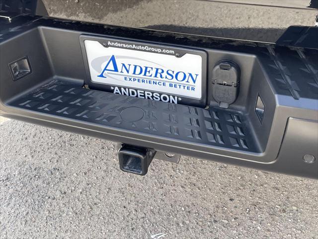 2023 Nissan Titan Crew Cab PRO-4X 4x4