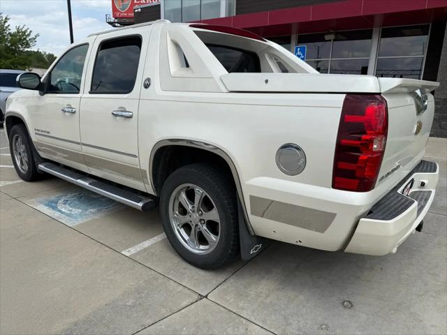 2013 Chevrolet Avalanche LTZ