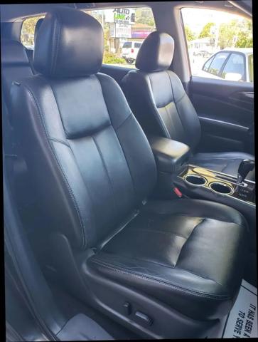2013 Nissan Pathfinder SL