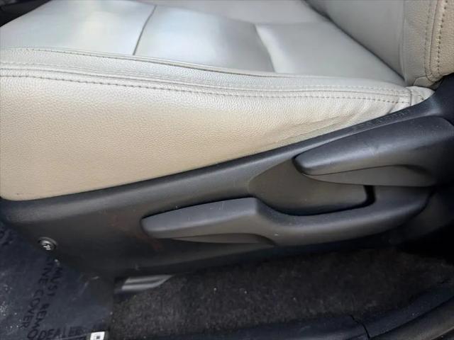 2017 Toyota RAV4 Hybrid XLE