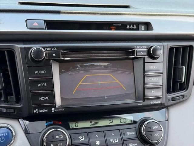2017 Toyota RAV4 Hybrid XLE