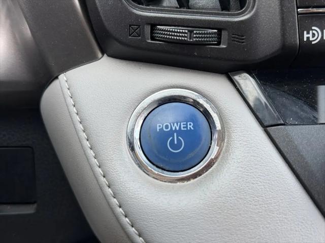 2017 Toyota RAV4 Hybrid XLE