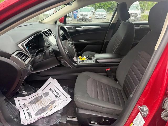2020 Ford Fusion SE