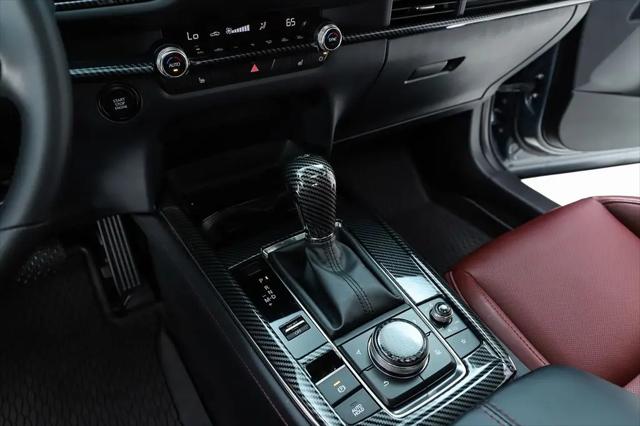 2025 Mazda CX-30 2.5 S Carbon Edition